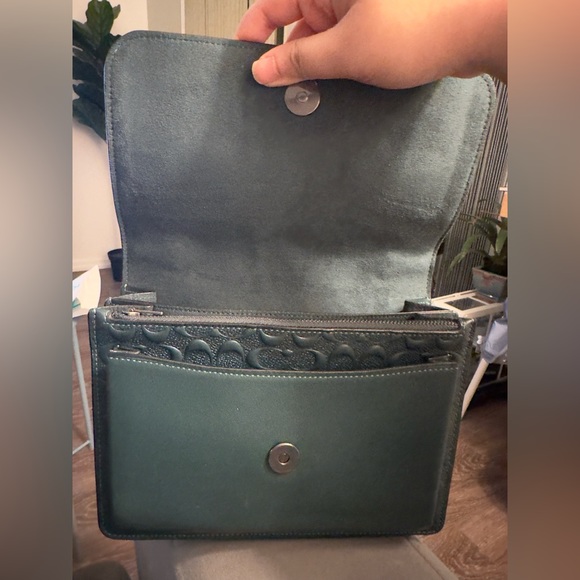 Coach Klare Signature Crossbody/Shoulder bag in Forest Green - Picture 5 of 7